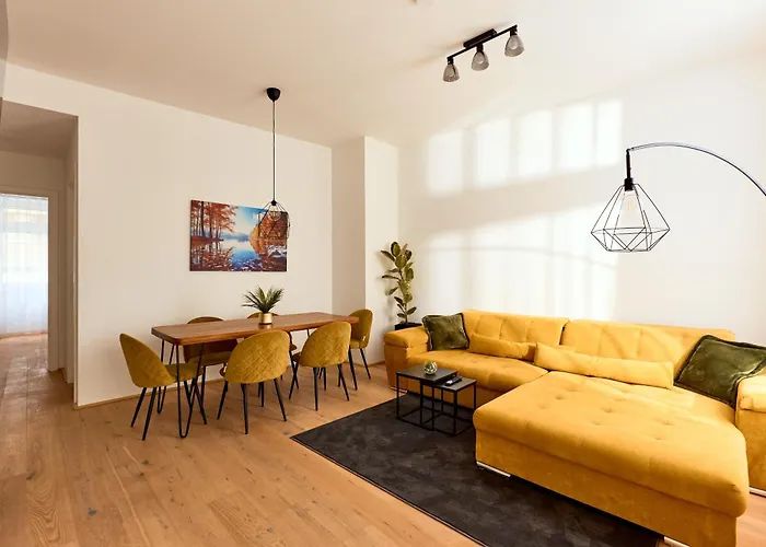 Aparthotel Melody - Modern & Spacious With Terrace 4*