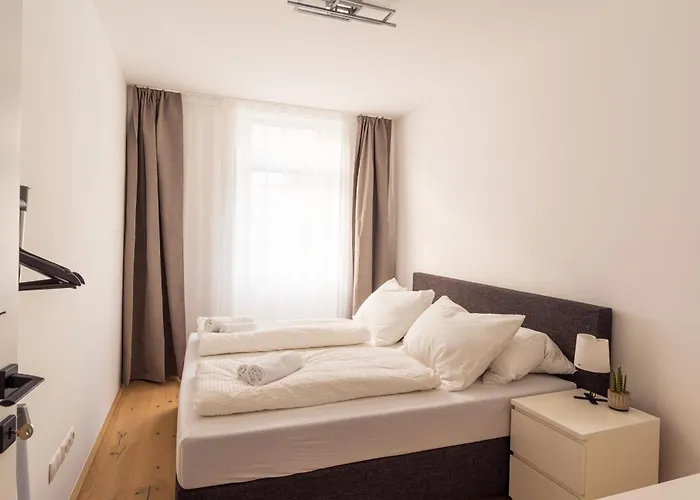 Melody - Modern & Spacious With Terrace Vienna