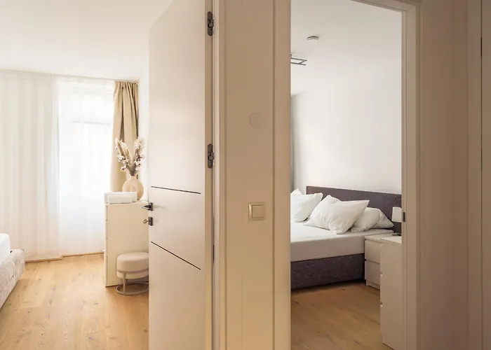 Melody - Modern & Spacious With Terrace 4*