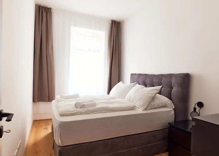 Melody - Modern & Spacious With Terrace Vienna
